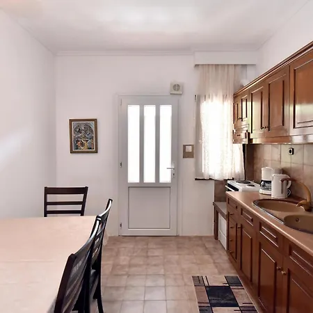 Artjan Apartment's N Potidaia * Nea Poteidaia